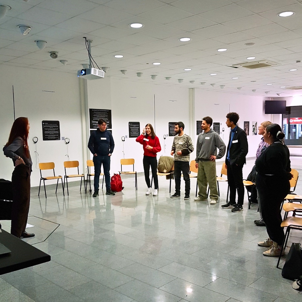 Flora Pulina beim InterCultureLAB im M26 Regensburg