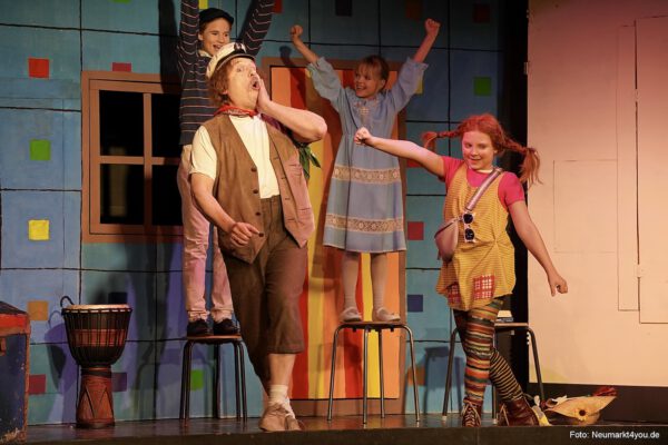 Flora Pulina - Regie "Pippi Langstrumpf" Flora Pulina - Regie "Pippi Langstrumpf"